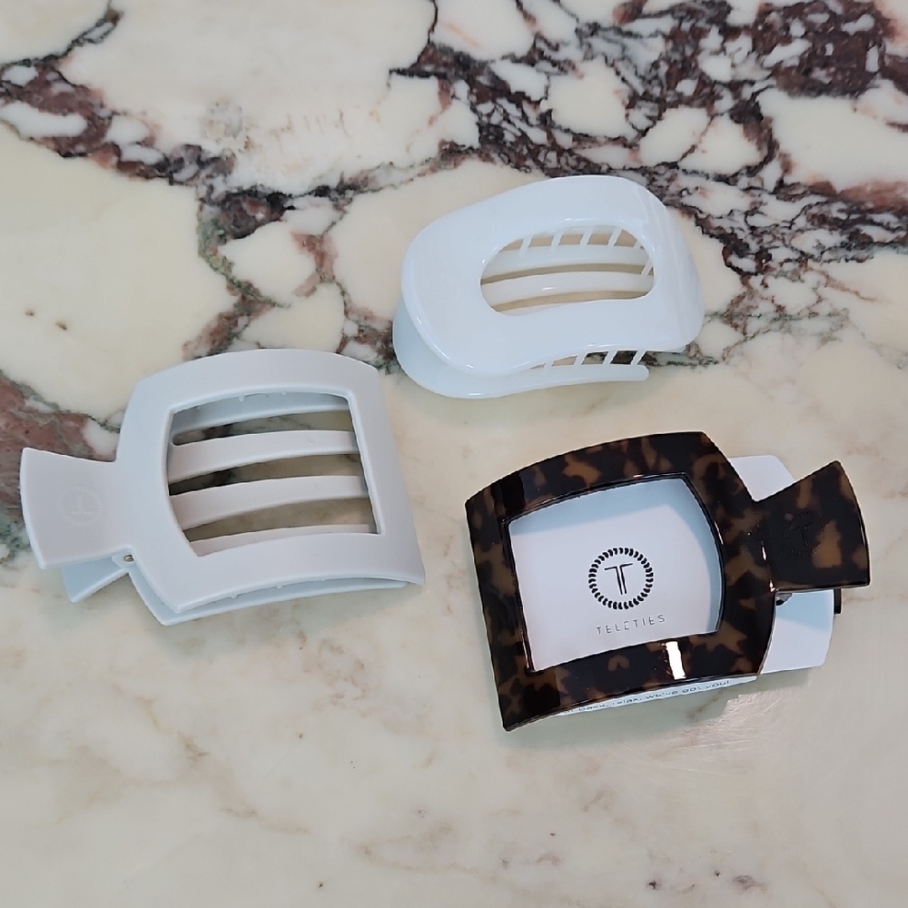 Tortoise and White Hair Clips